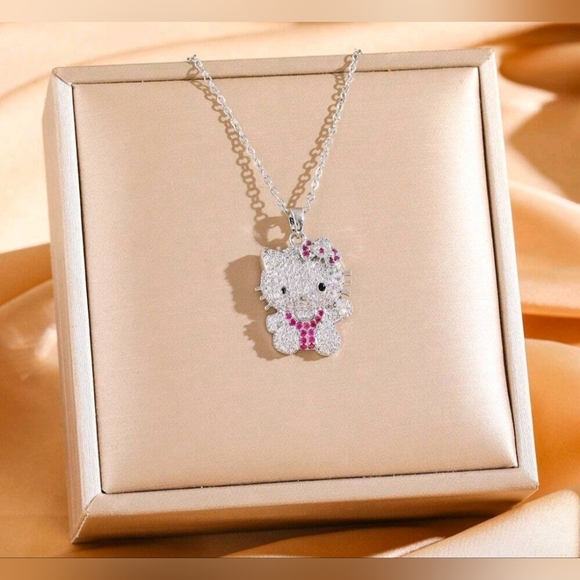 Hello Kitty Pendant Necklace (1 Per Purchase) - Picture 3 of 3